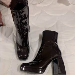 Versona Pleather Boots